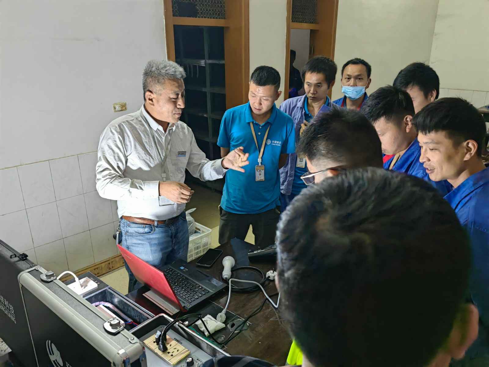 beat365·网站手机官网-beat365(中国)为中移铁通有限公司安全用电培训